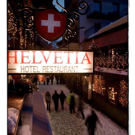 Petit Helvetia Budget Hotel Zermatt Bagian luar foto